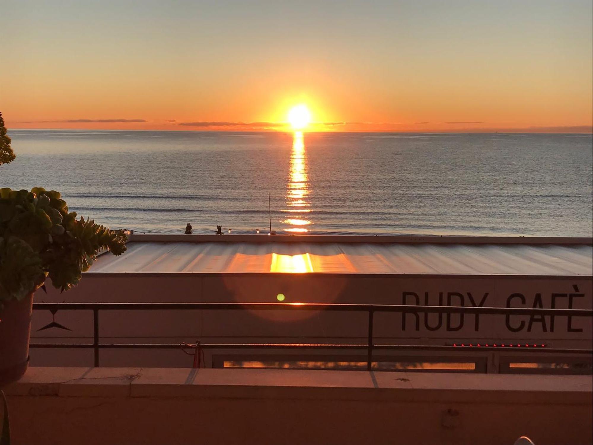 Appartamento Fronte Mare Con Terrazzo Alassio Exterior foto